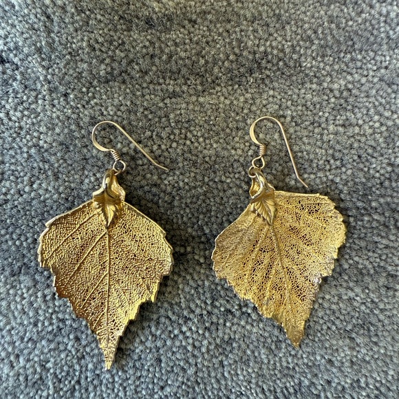 Vintage Gold Plated Leaf Leaves Gold Dipped Drop Earrings - Picture 3 of 3